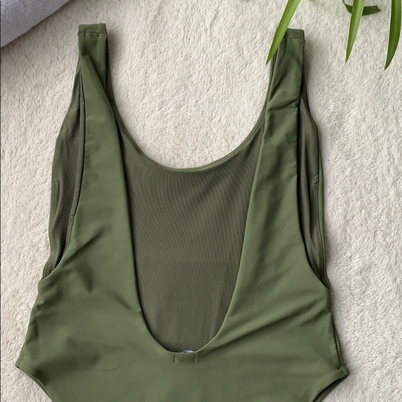 New 🌸Aerie’s One Piece Bathing Suit (High Cut)🌸 - Picture 5 of 7